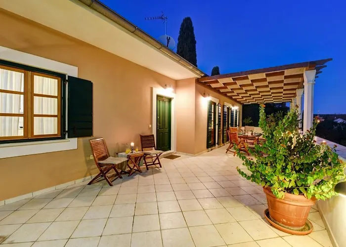 Vikendica Danica Sukosan